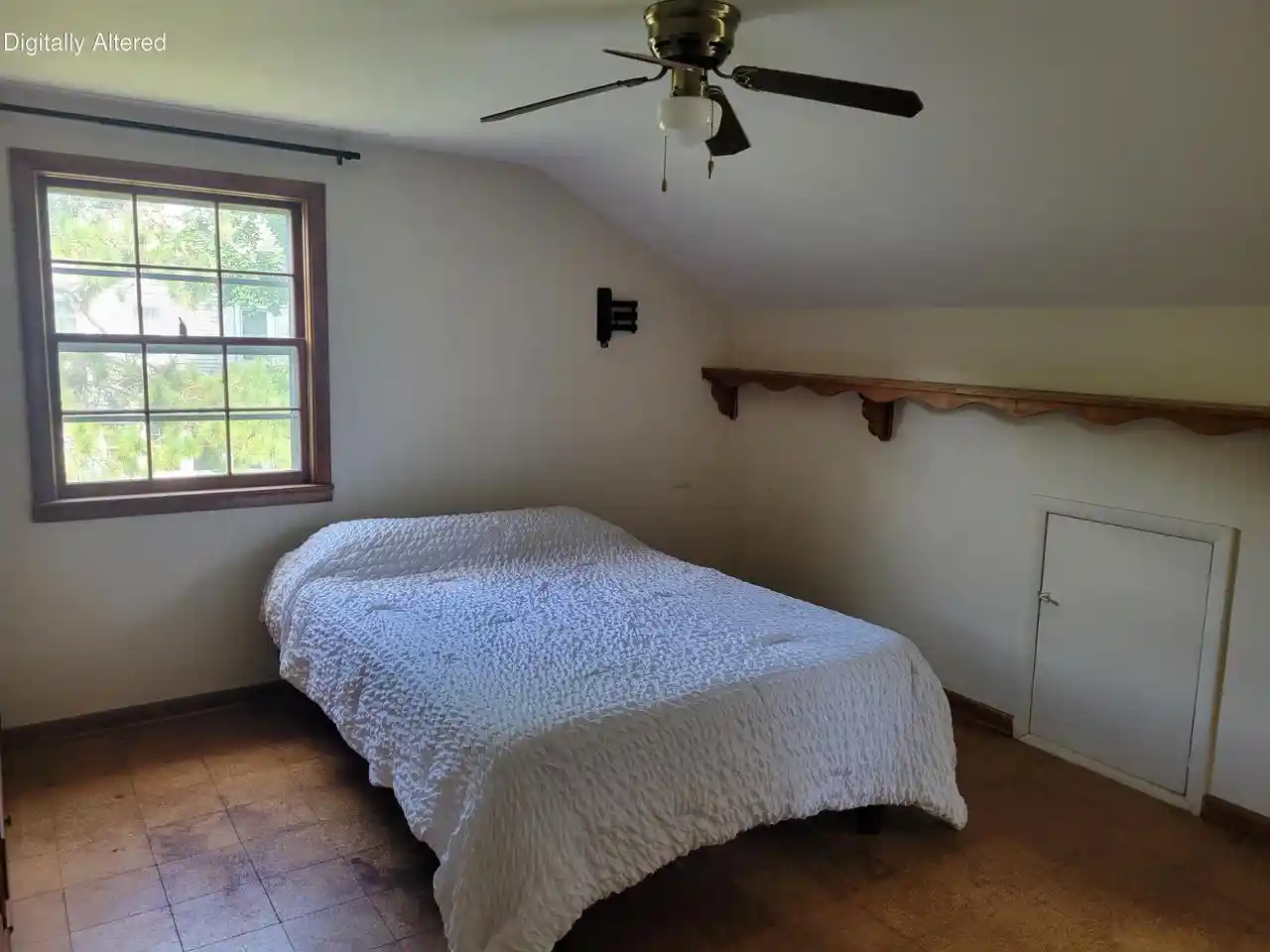 Photo 4 of Single family home for sale at 686 S Concord Road Road, Oconomowoc, WI 53066 | MLS# 1975807 | Listing updated on 2026-09-28