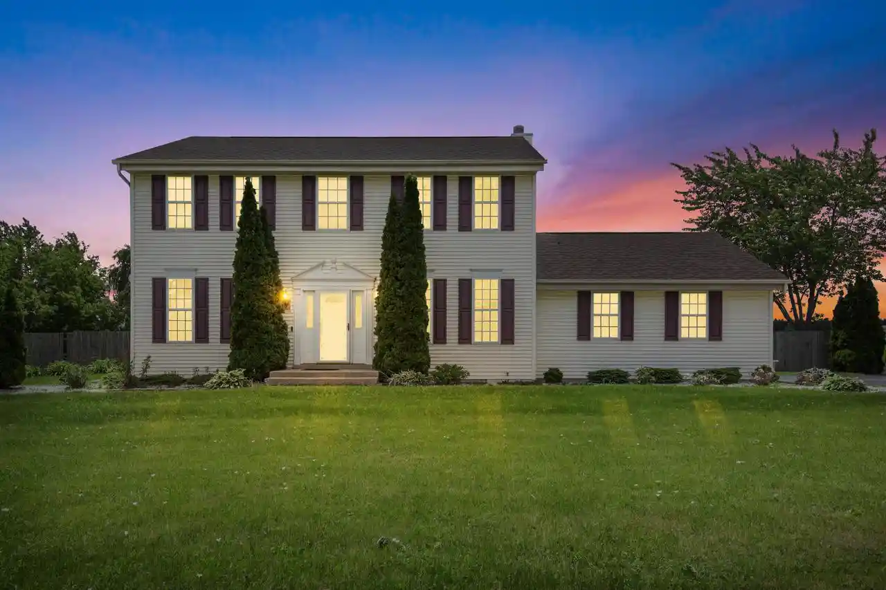 1st image of 4925 18th Street Street, Kenosha, WI 53144 | MLS# 1975806