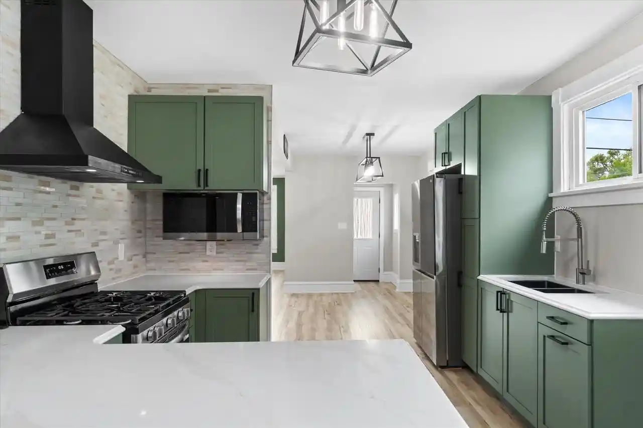 43rd image of 7131 S Pennsylvania Avenue Avenue, Oak Creek, WI 53154 | MLS# 1975810