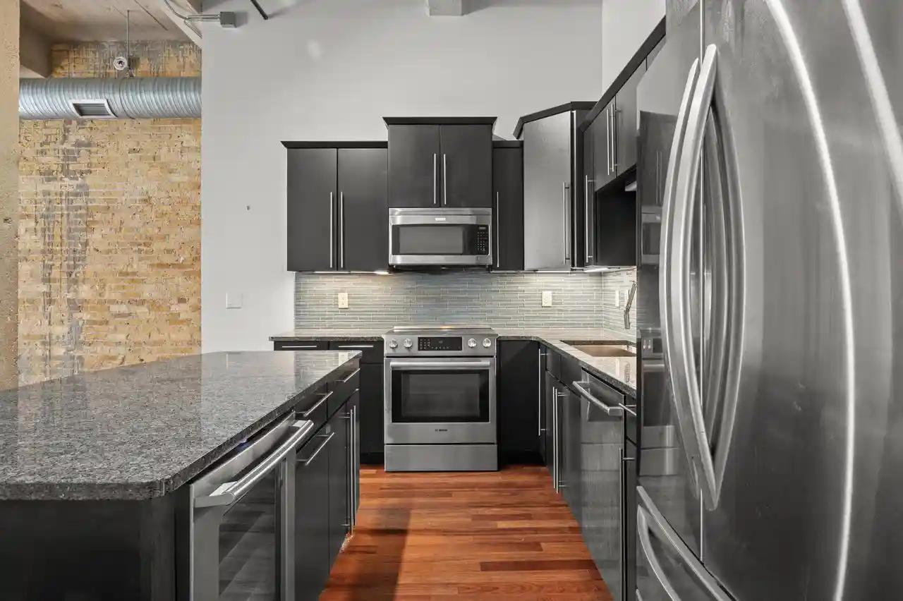 3rd image of 239 E Chicago St St, Milwaukee, WI 53202