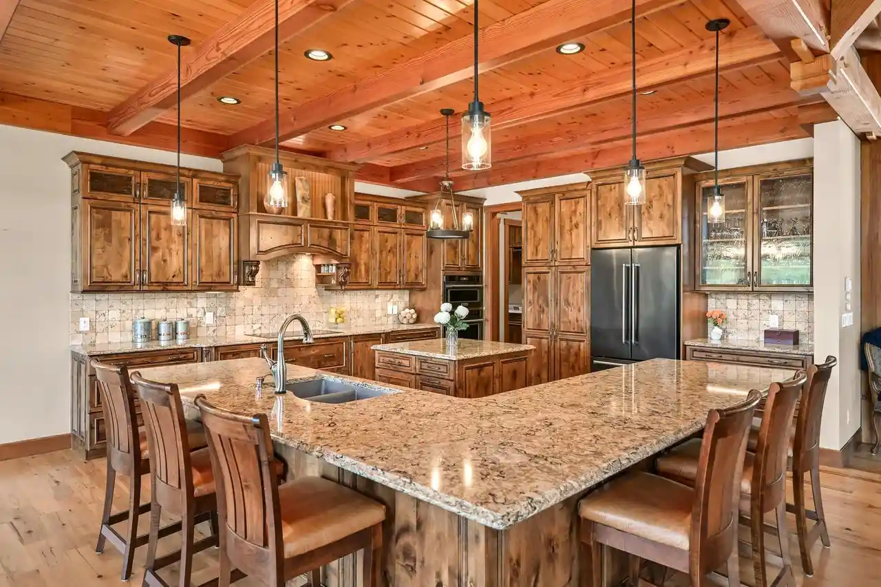 3rd image of 5531 Peters Dr Dr, West Bend, WI 53095 | MLS# 1975814