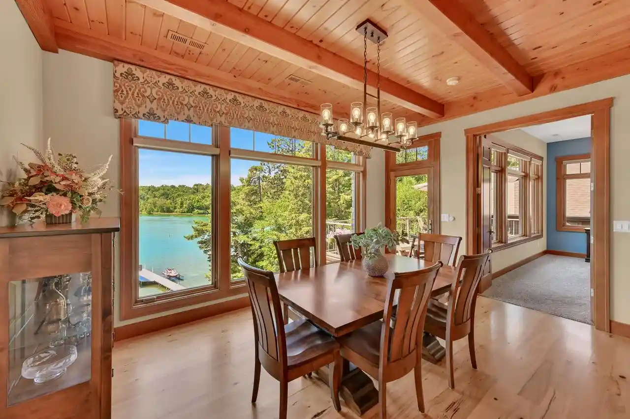 4th image of 5531 Peters Dr Dr, West Bend, WI 53095 | MLS# 1975814