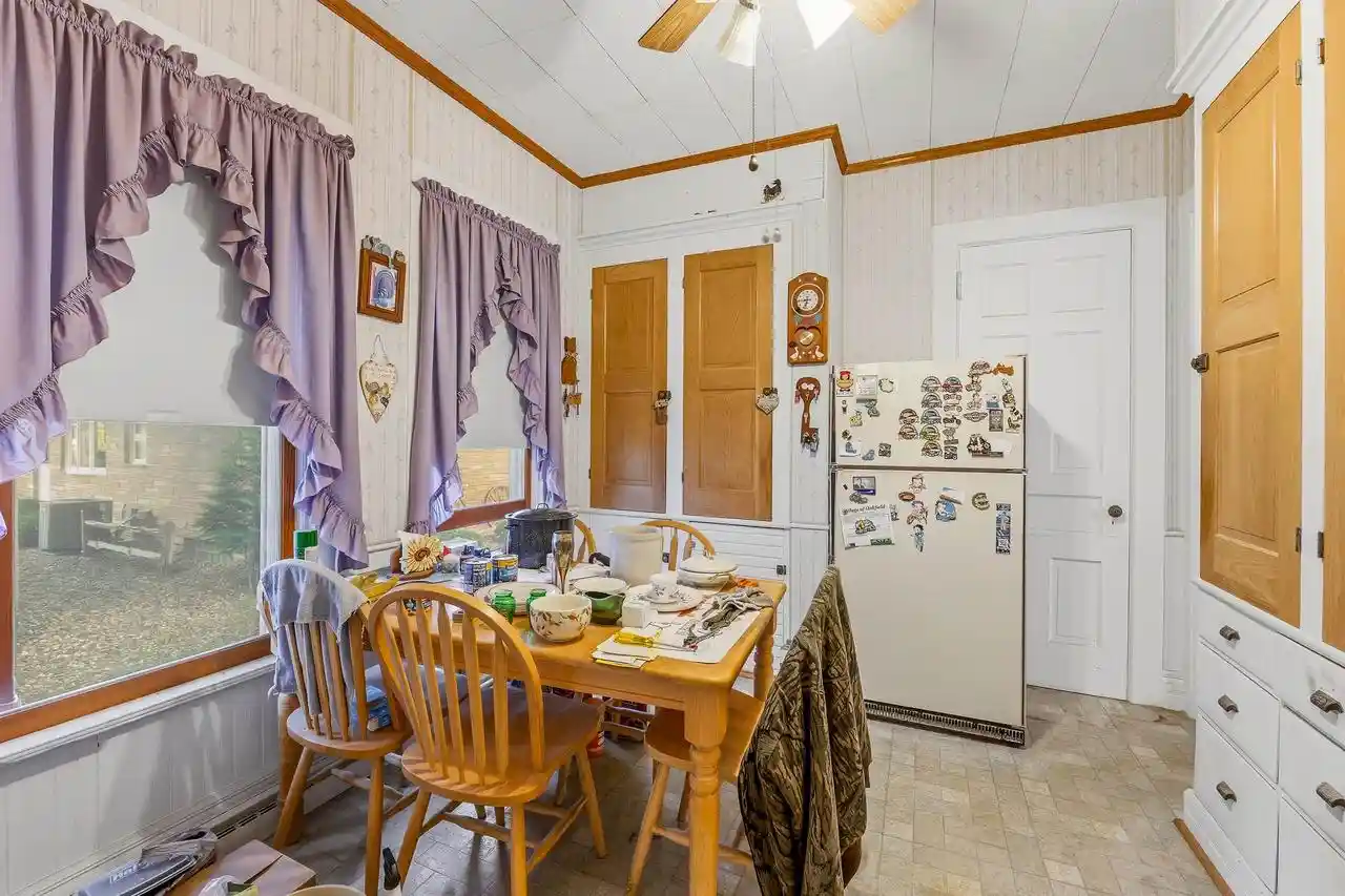 4th image of 112 E Waupun Street Street, Oakfield, WI 53065 | MLS# 50330873