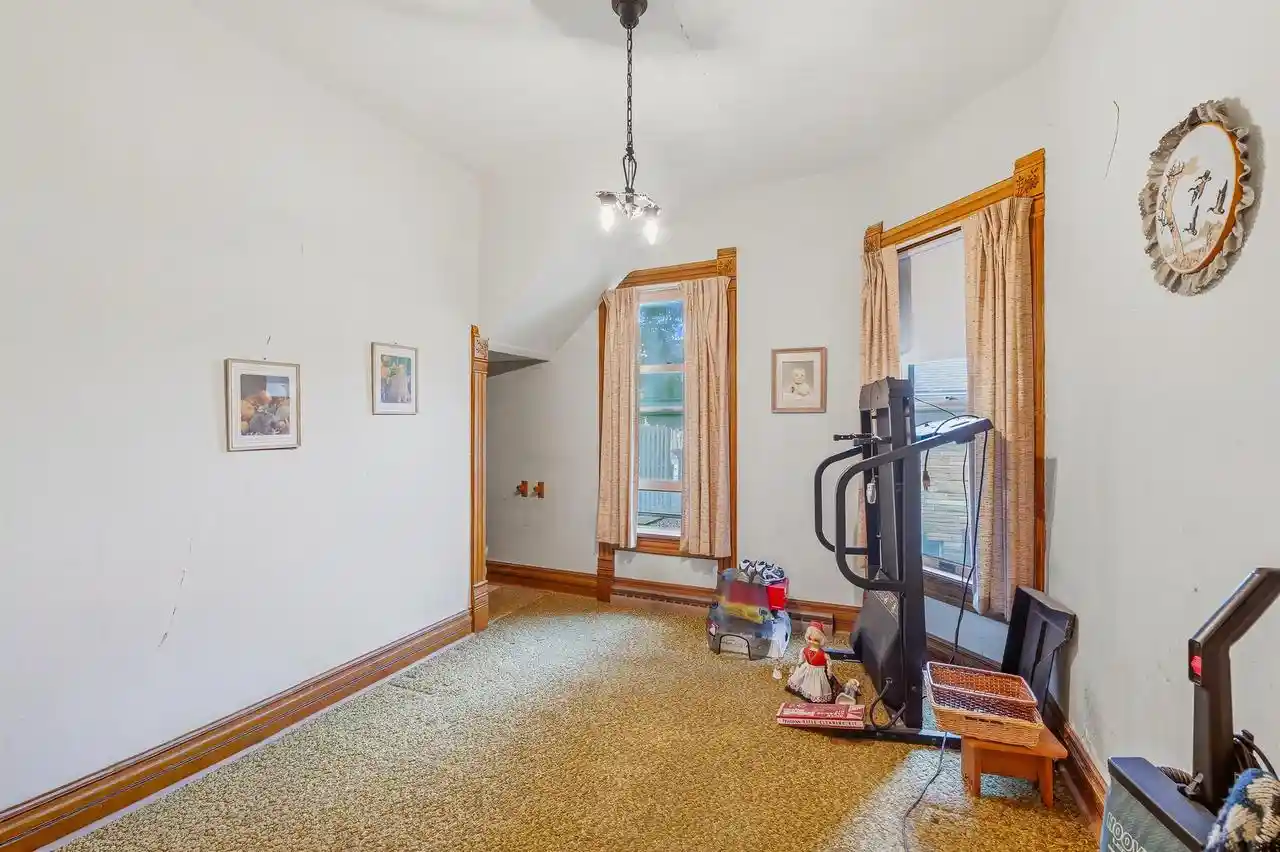 5th image of 112 E Waupun Street Street, Oakfield, WI 53065 | MLS# 50330873