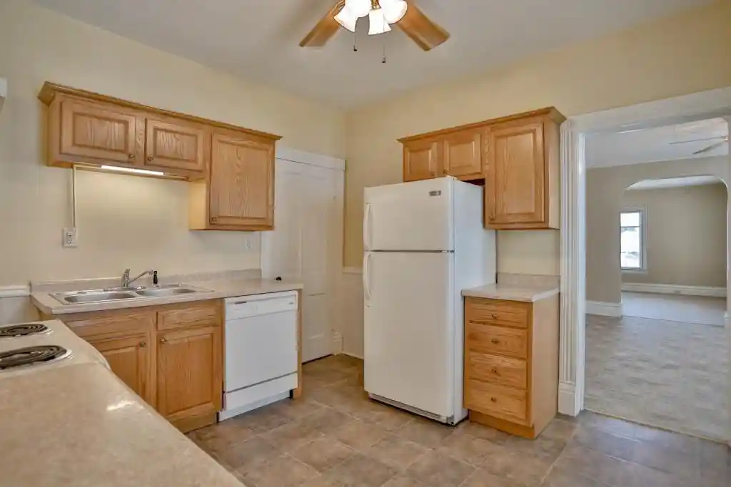 3rd image of 918 S 4Th Avenue Avenue, Wausau, WI 54401 | MLS# 22603890