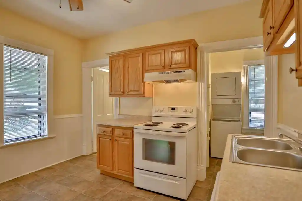 4th image of 918 S 4Th Avenue Avenue, Wausau, WI 54401 | MLS# 22603890