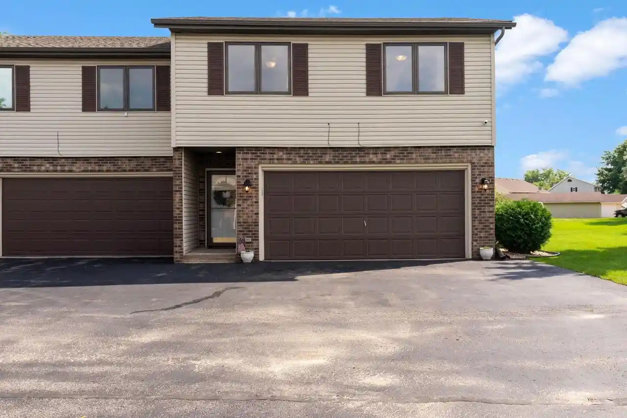 Photo 1 of Sale Pending at 166 White Tail Dr Dr, Sun Prairie, WI 53590 | MLS# 2030293 | Listing updated on 2026-08-27