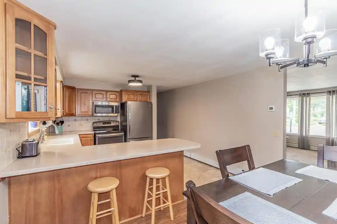 5th image of 815 W Jennings Street Street, New London, WI 54961 | MLS# 50330874