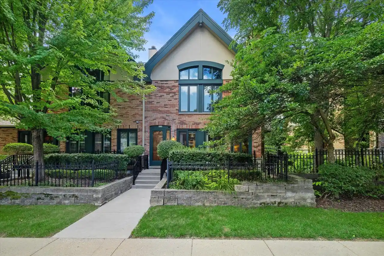 Photo 1 of Sale Pending at 1421 N Humboldt Avenue Avenue, Milwaukee, WI 53202 | MLS# 1975821 | Listing updated on 2026-09-03