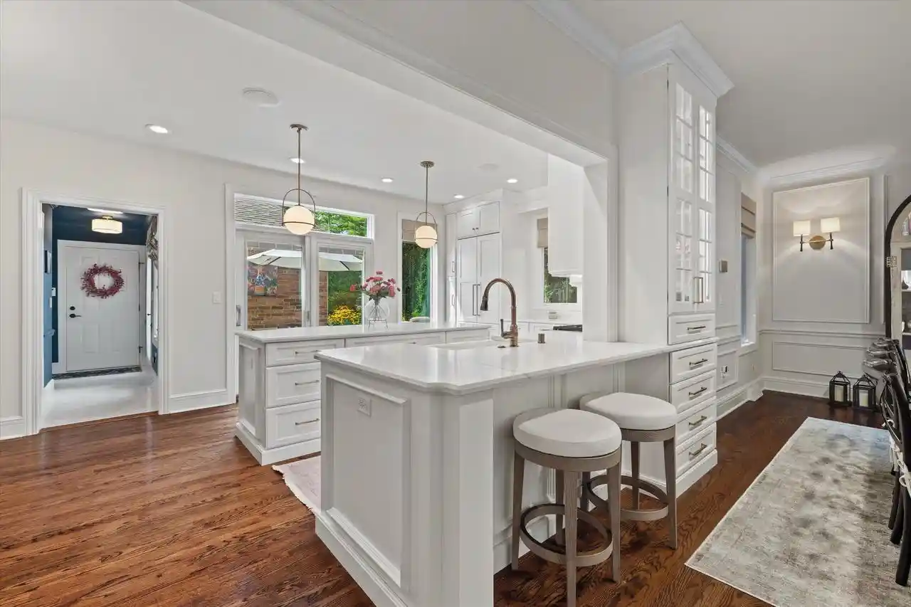 Photo 2 of Sale Pending at 1421 N Humboldt Avenue Avenue, Milwaukee, WI 53202 | MLS# 1975821 | Listing updated on 2026-09-03