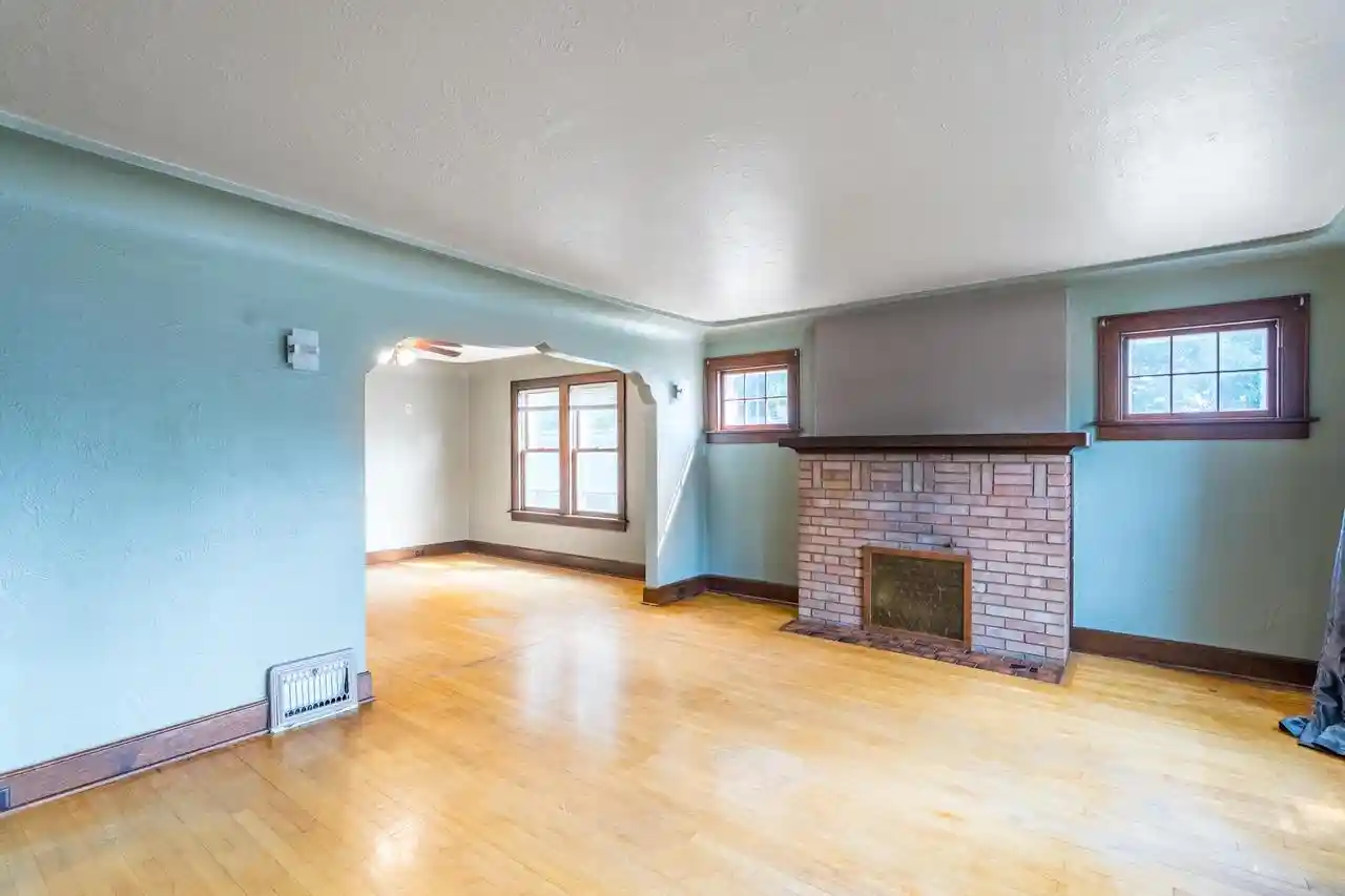 Photo 3 of Single family home for sale at 813 Western Avenue Avenue, Mosinee, WI 54455 | MLS# 22603892 | Listing updated on 2026-09-11