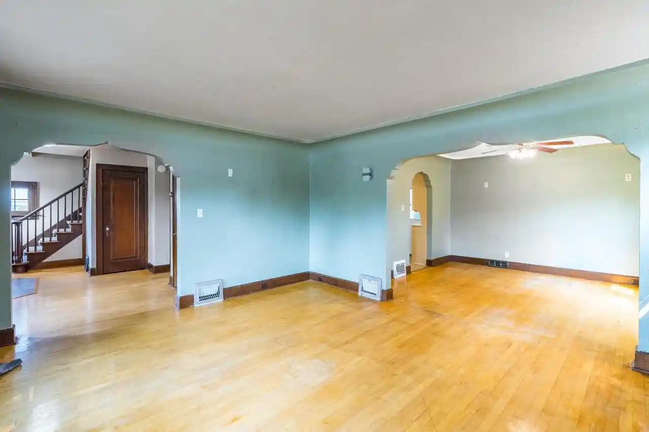 Photo 3 of Single family home for sale at 813 Western Avenue Avenue, Mosinee, WI 54455 | MLS# 22603892 | Listing updated on 2026-10-03