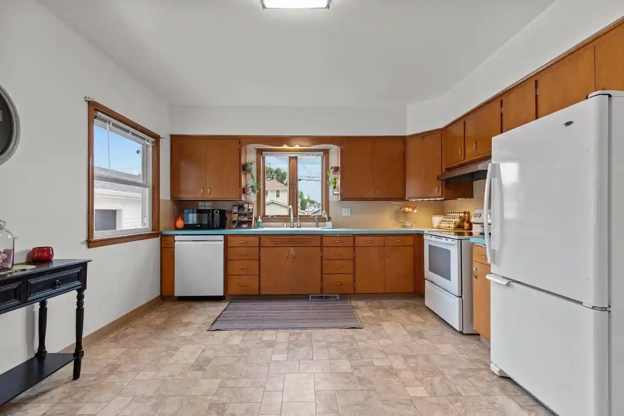 Photo 3 of Single family home for sale at 37 14Th Street Street, Fond Du Lac, WI 54935 | MLS# 50330872 | Listing updated on 2026-08-15
