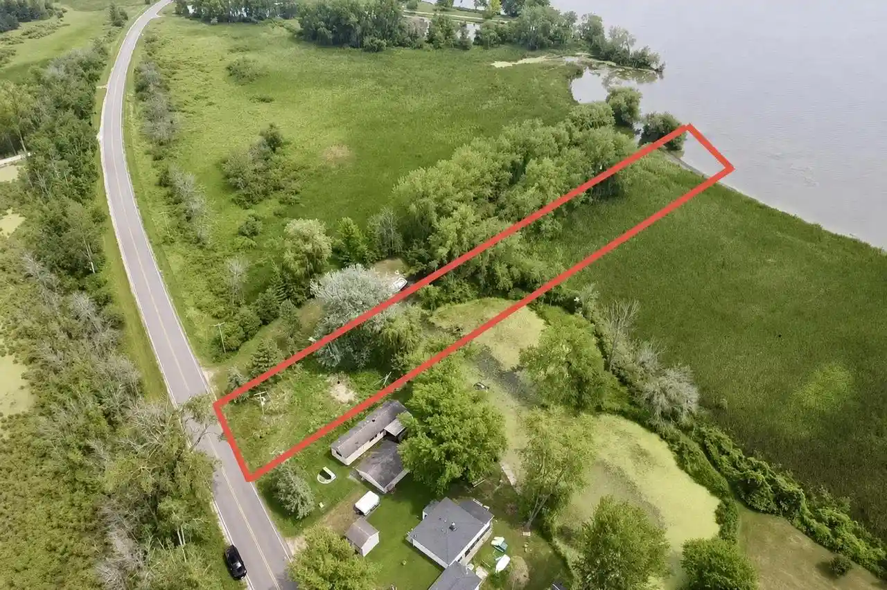 3rd image of W597 County Road H, Fremont, WI 54940 | MLS# 50330882