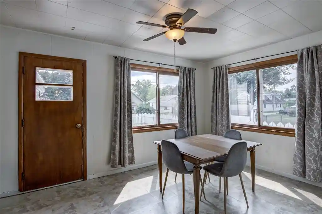 27th image of 523 W Elm Street Street, Chippewa Falls, WI 54729 | MLS# 1604134