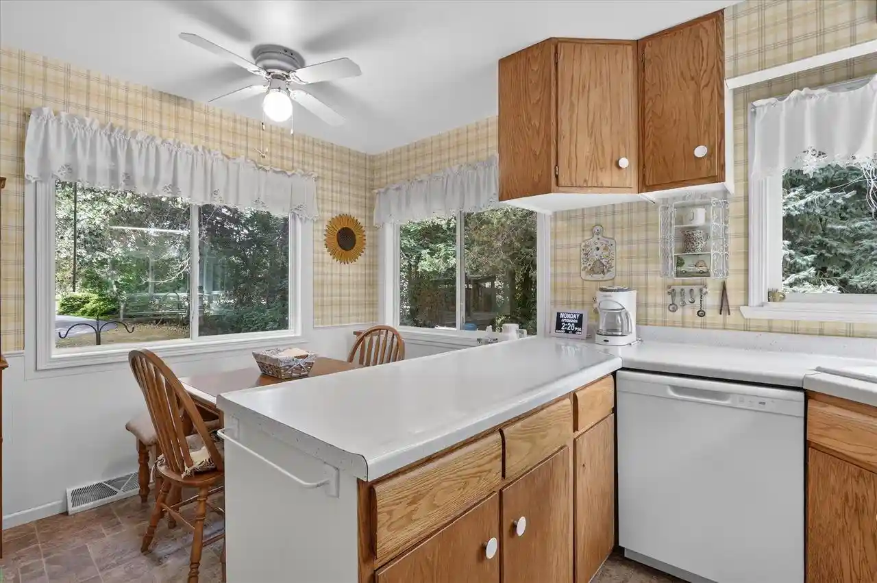 Photo 3 of Single family home for sale at 11901 W Brandherm Road Road, Beloit, WI 53511 | MLS# 2030305 | Listing updated on 2026-09-15