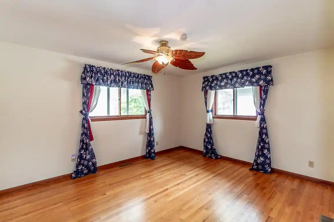 5th image of 1808 Nassau Street Street, New London, WI 54961 | MLS# 50330881