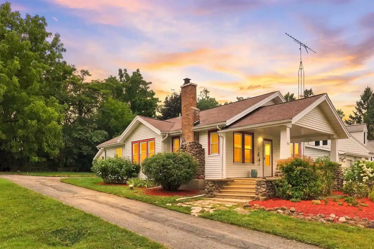 1st image of N6167 N Lawson Dr Dr, Green Lake, WI 54941 | MLS# 2030311
