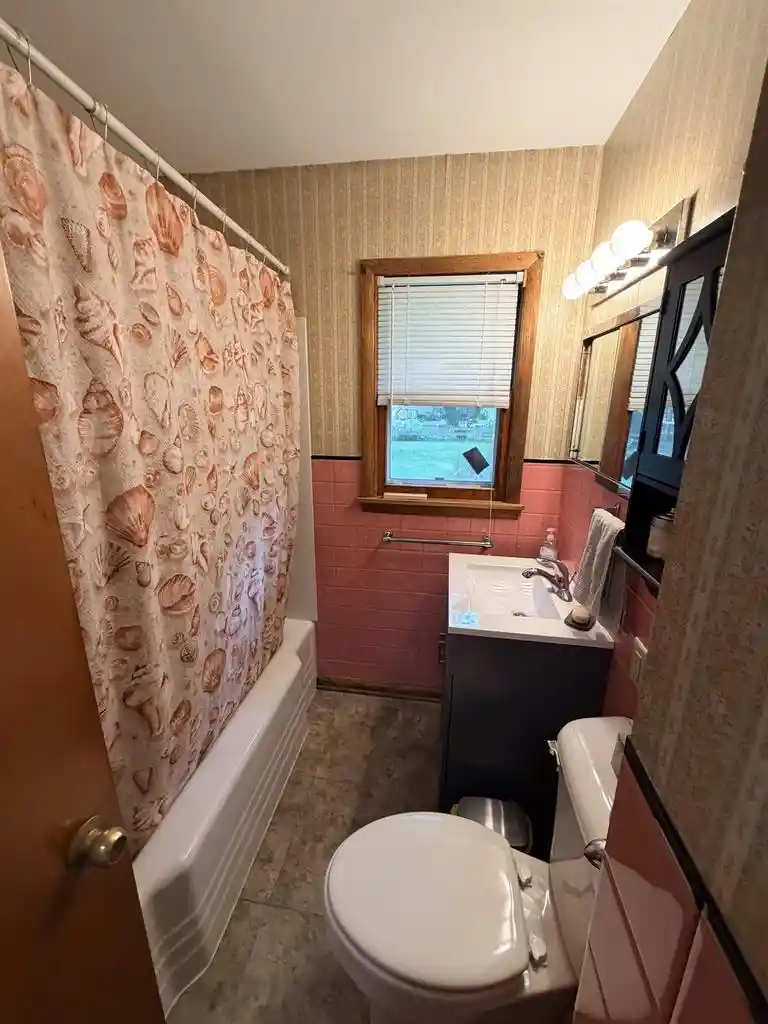 5th image of 802 10Th Street Street, Waupaca, WI 54981 | MLS# 50330889