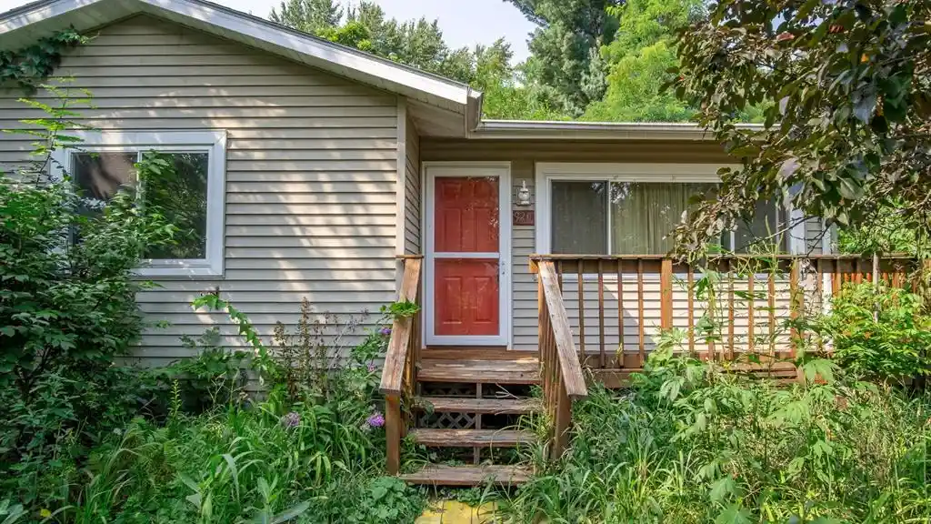 Photo 1 of Single family home for sale at 920 Cedar Street Street, Eau Claire, WI 54703 | MLS# 1603806 | Listing updated on 2026-09-08