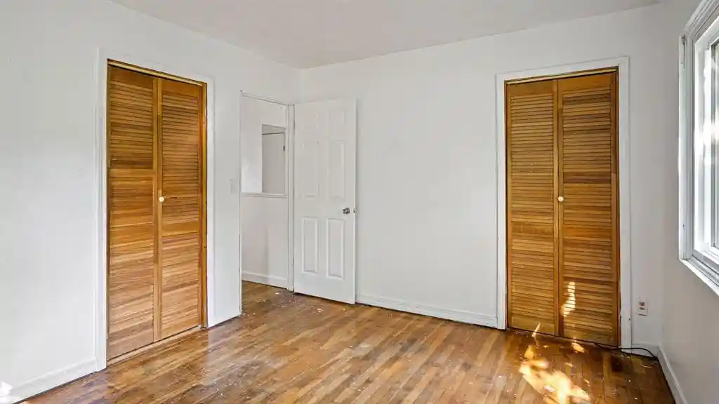 Photo 3 of Single family home for sale at 920 Cedar Street Street, Eau Claire, WI 54703 | MLS# 1603806 | Listing updated on 2026-09-08