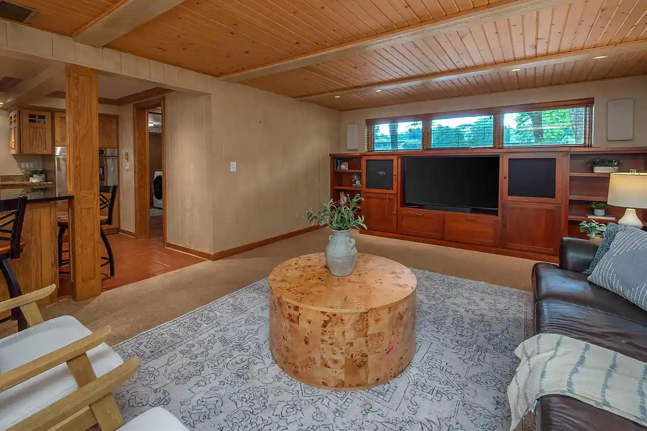 image of 1860 Churchview Dr Dr, Brookfield, WI 53005 | MLS# 1975837