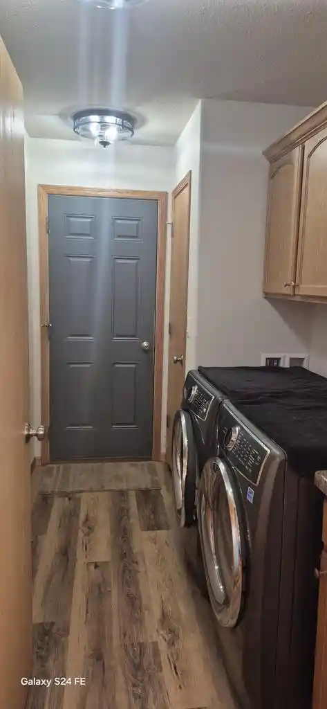 Photo 3 of Single family home for sale at 2184 Setter Dr Dr, Kronenwetter, WI 54455 | MLS# 22603898 | Listing updated on 2026-08-16