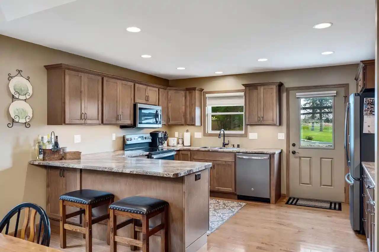 28th image of 264 Crestwood Lane Lane, Onalaska, WI 54650 | MLS# 1975847