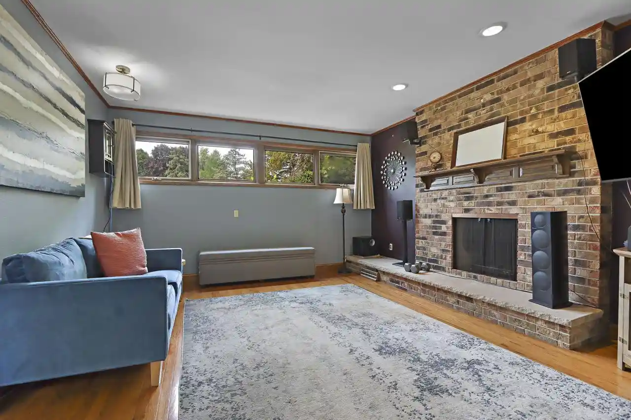 4th image of 7101 Brook Road Road, Caledonia, WI 53126 | MLS# 1975846