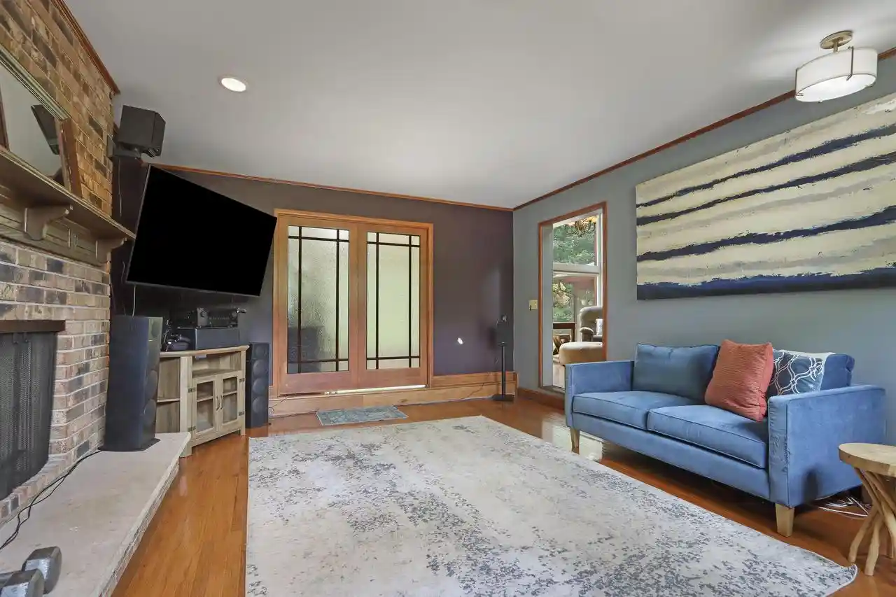 5th image of 7101 Brook Road Road, Caledonia, WI 53126 | MLS# 1975846