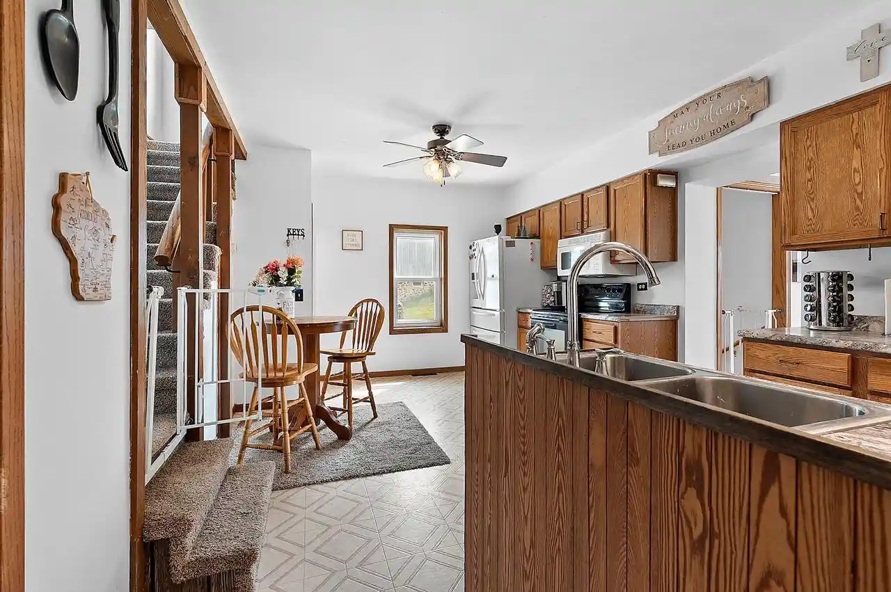 Photo 1 of Single family home for sale at W10057 Baler Road Road, Hortonville, WI 54944 | MLS# 50330870 | Listing updated on 2026-09-18