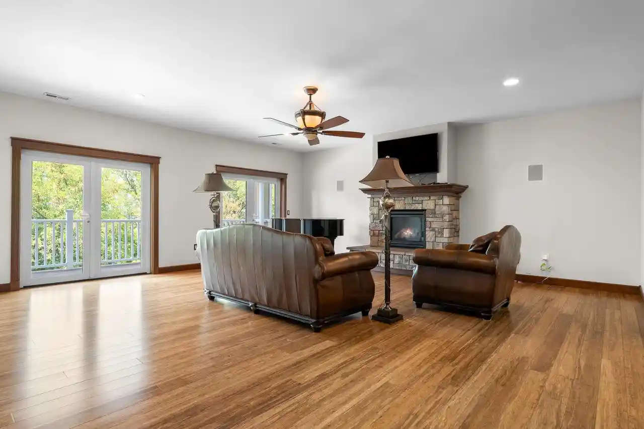 2nd image of 1322 Sunset Court Court, La Crosse, WI 54601 | MLS# 1975856