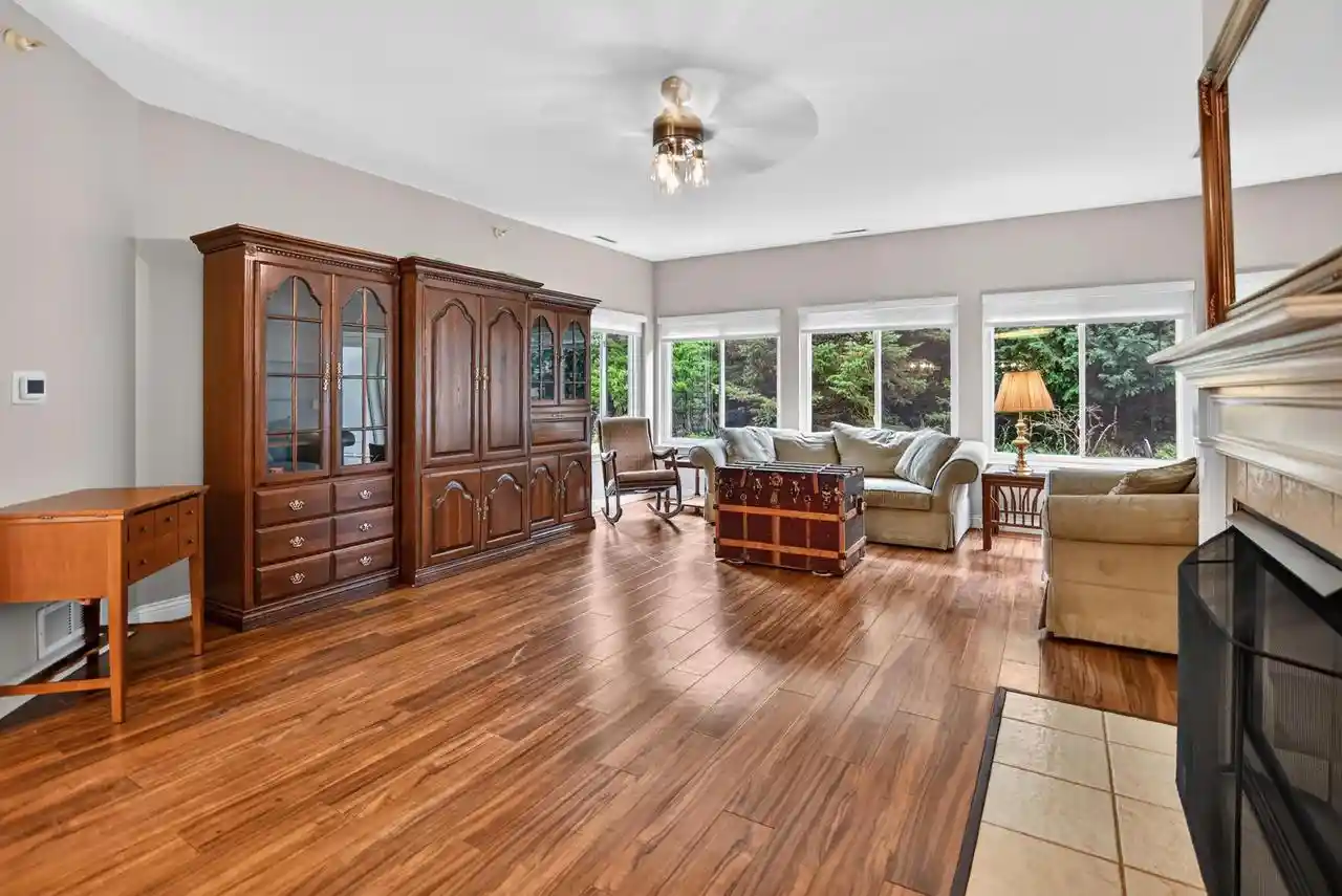 2nd image of 1 Cherokee Circle Circle #102, Madison, WI 53704 | MLS# 2030336