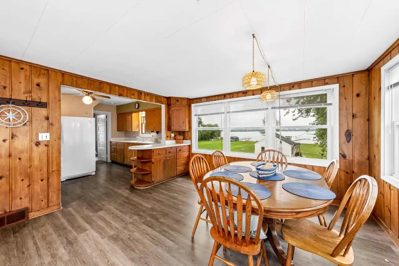 Photo 4 of Single family home for sale at 25805 W Loomis Road Road, Waterford, WI 53185 | MLS# 1975858 | Listing updated on 2026-09-03
