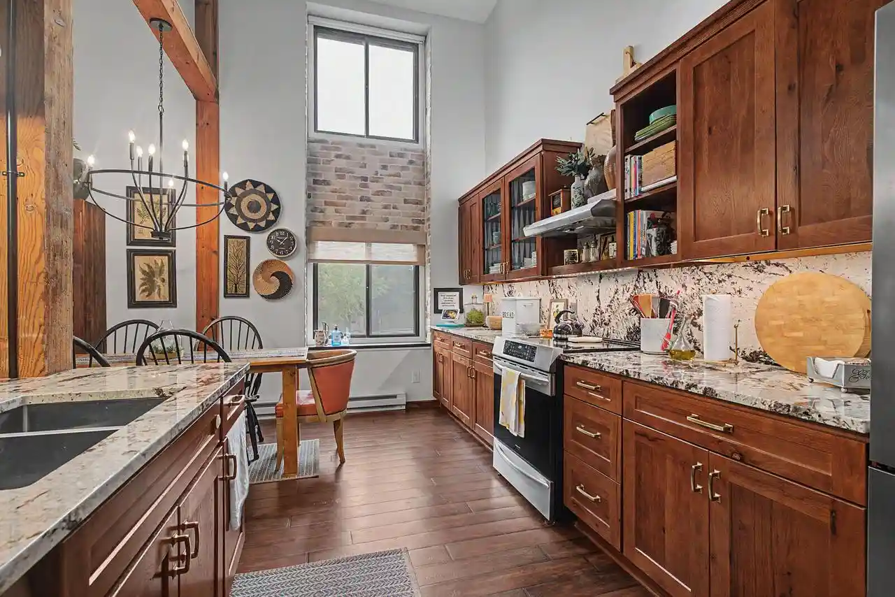 image of 1501 Rose Street Street #7, La Crosse, WI 54603 | MLS# 1975864