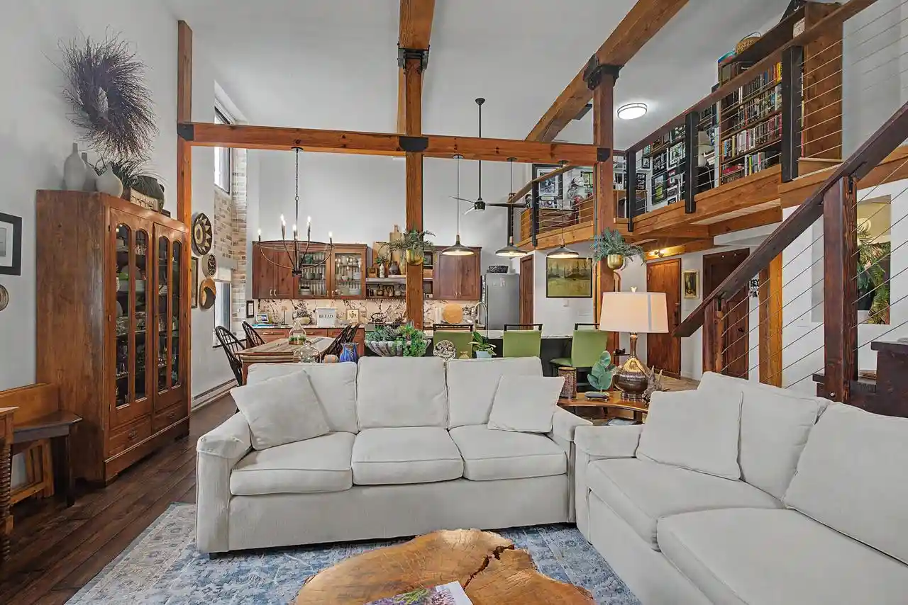 image of 1501 Rose St St, La Crosse, WI 54603