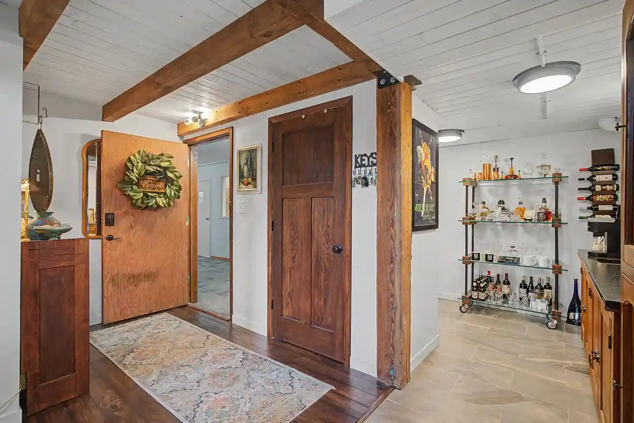 image of 1501 Rose St St, La Crosse, WI 54603