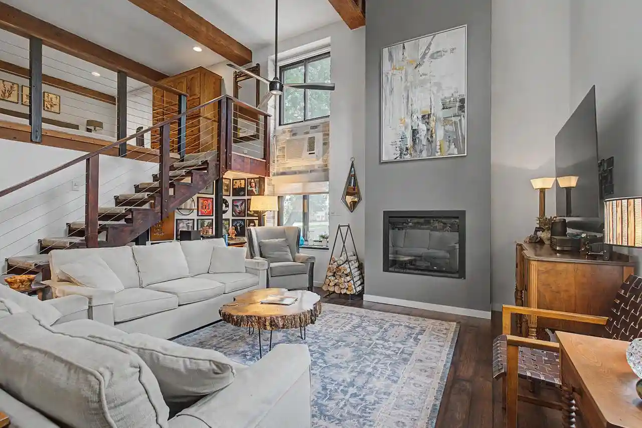 image of 1501 Rose St St, La Crosse, WI 54603