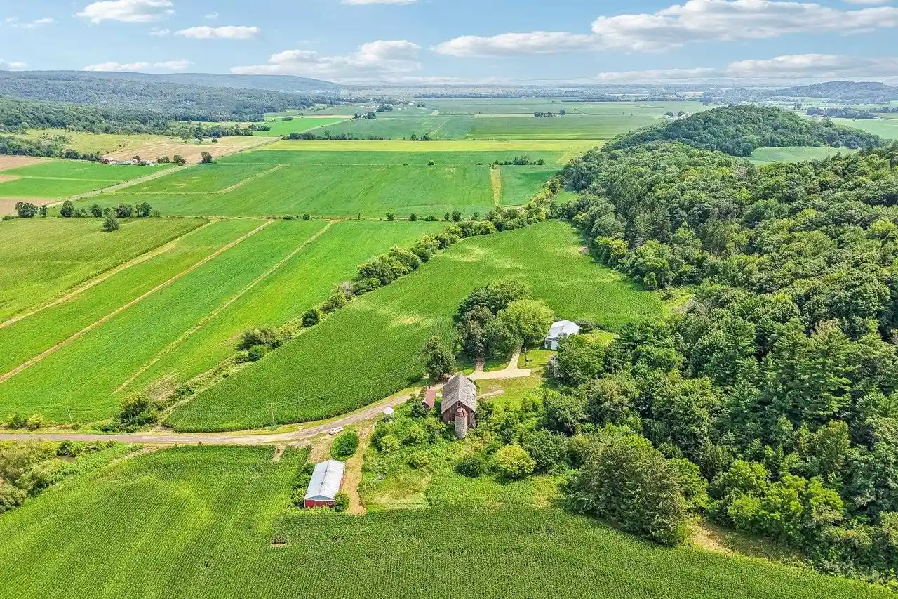 Photo 3 of Single family home for sale at S7604C Dischler Road Road, North Freedom, WI 53951 | MLS# 2030344 | Listing updated on 2026-09-16