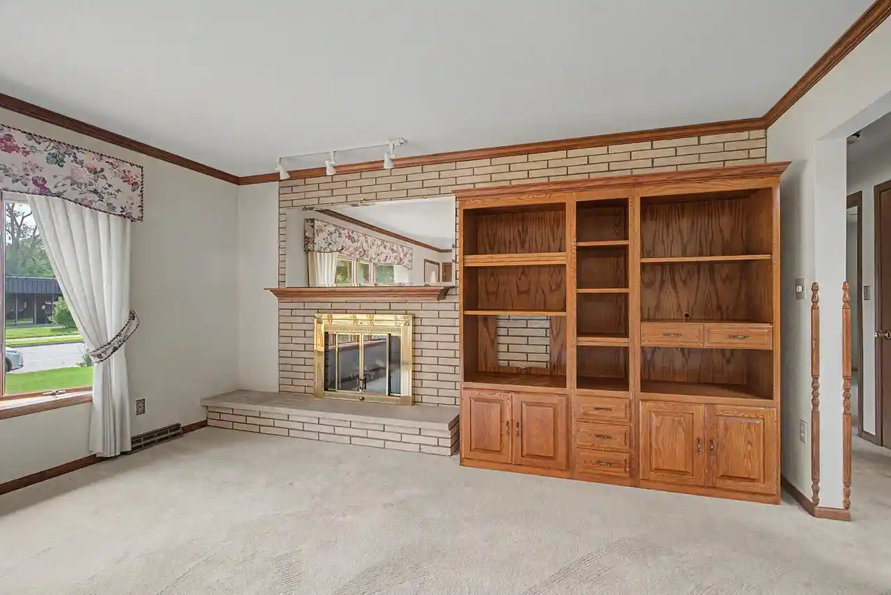 Photo 2 of Sale Pending at 2034 32nd Street S Street S, La Crosse, WI 54601 | MLS# 1975865 | Listing updated on 2026-08-24