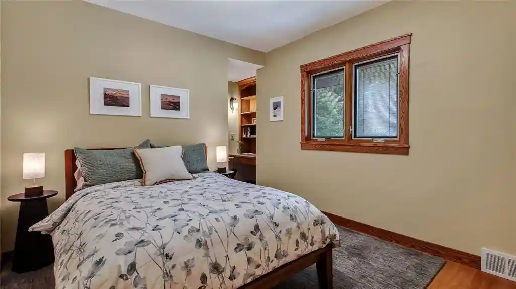 5th image of 4669 Shore Dr Dr, Eau Claire, WI 54703 | MLS# 1604144
