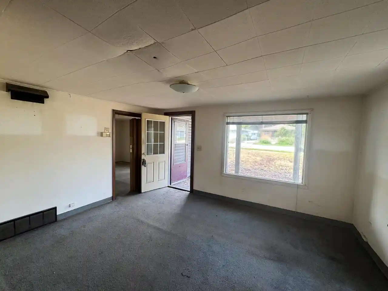 Photo 4 of Single family home for sale at 4321 16Th Street Street, Racine, WI 53405 | MLS# 1975872 | Listing updated on 2026-09-14