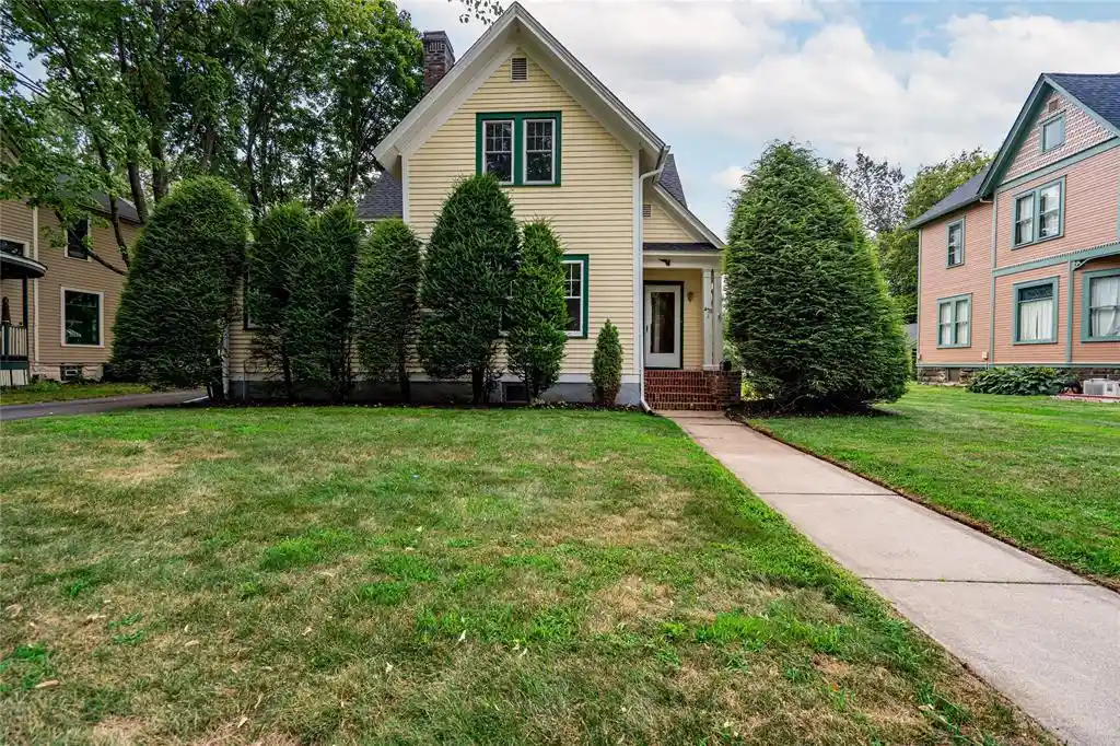 Photo 1 of Single family home for sale at 453 Summit Street Street, Eau Claire, WI 54701 | MLS# 1604105 | Listing updated on 2026-09-17