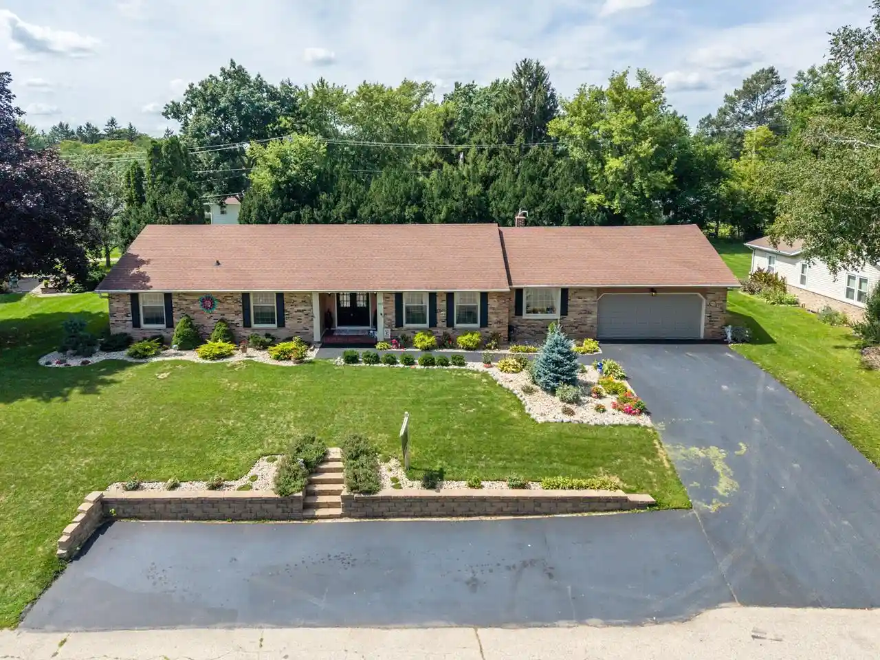 Photo 1 of Sale Pending at 1903 Eastwood Avenue Avenue, Janesville, WI 53545 | MLS# 2030346 | Listing updated on 2026-09-23