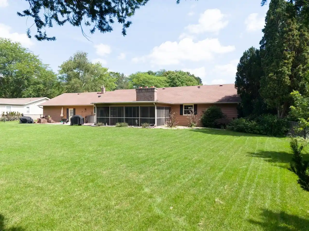 Photo 2 of Sale Pending at 1903 Eastwood Avenue Avenue, Janesville, WI 53545 | MLS# 2030346 | Listing updated on 2026-09-23