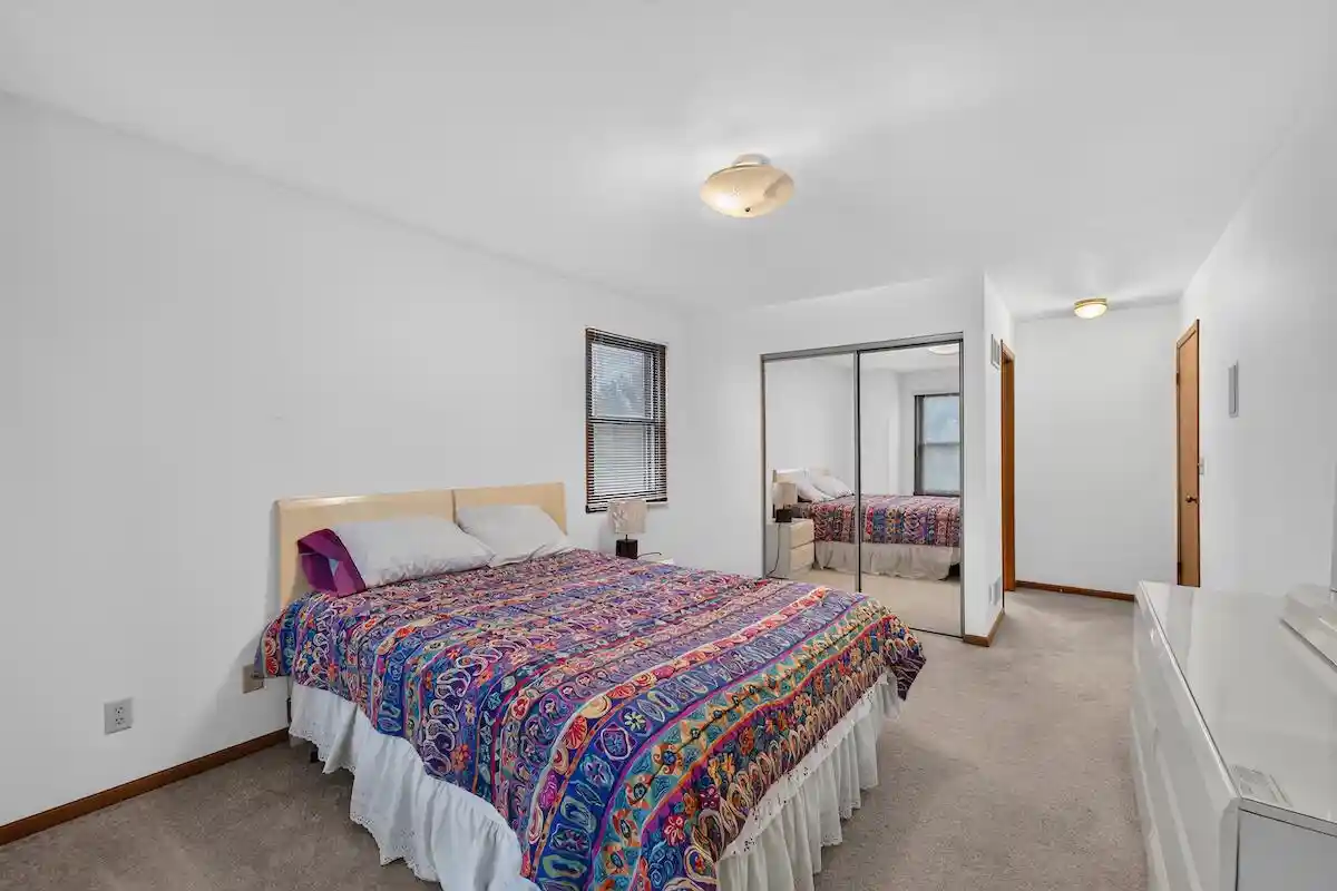 5th image of 5533 Cambridge Ln Ln, Mount Pleasant, WI 53406