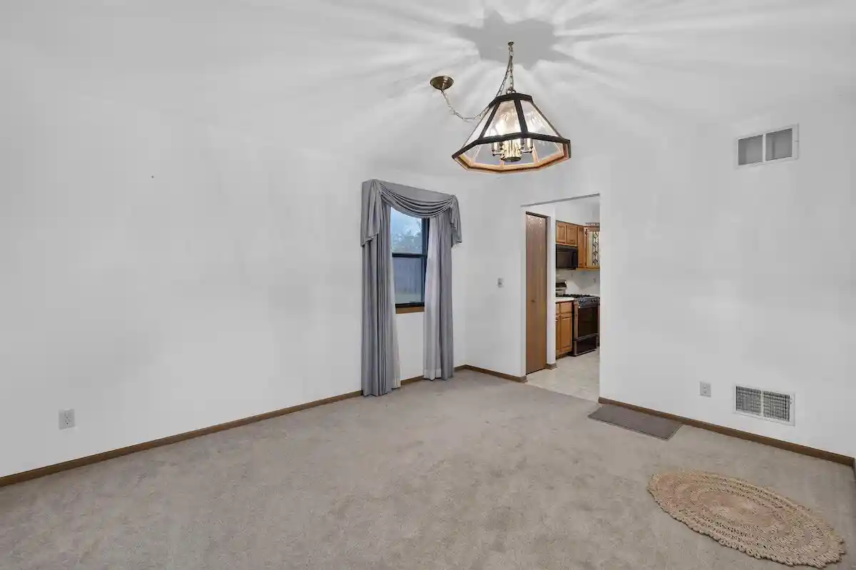 2nd image of 5533 Cambridge Ln Ln, Mount Pleasant, WI 53406