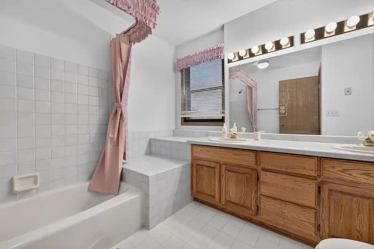 26th image of 5533 Cambridge Lane Lane #1, Mount Pleasant, WI 53406 | MLS# 1975879