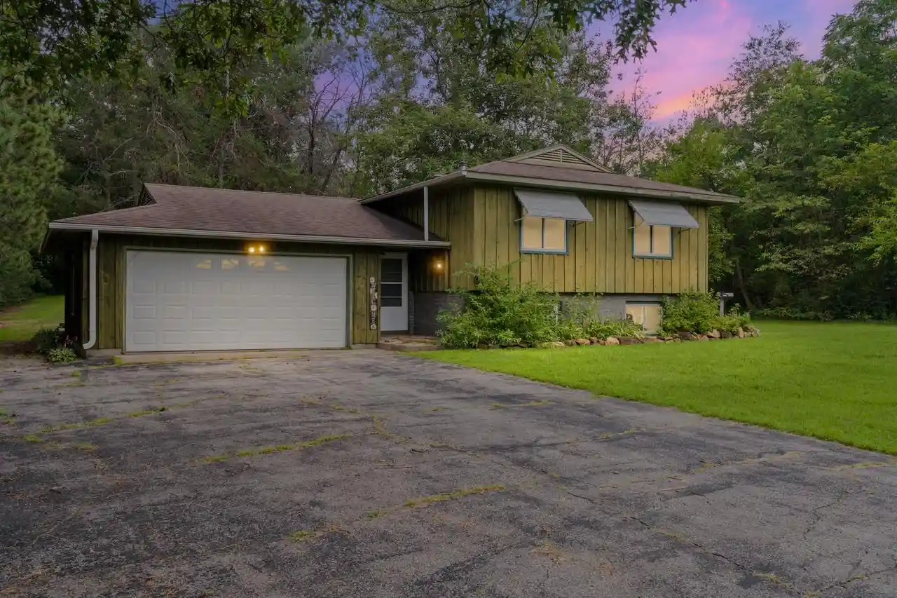 1st image of 9605 Idell Avenue Avenue, Sparta, WI 54656 | MLS# 1975882