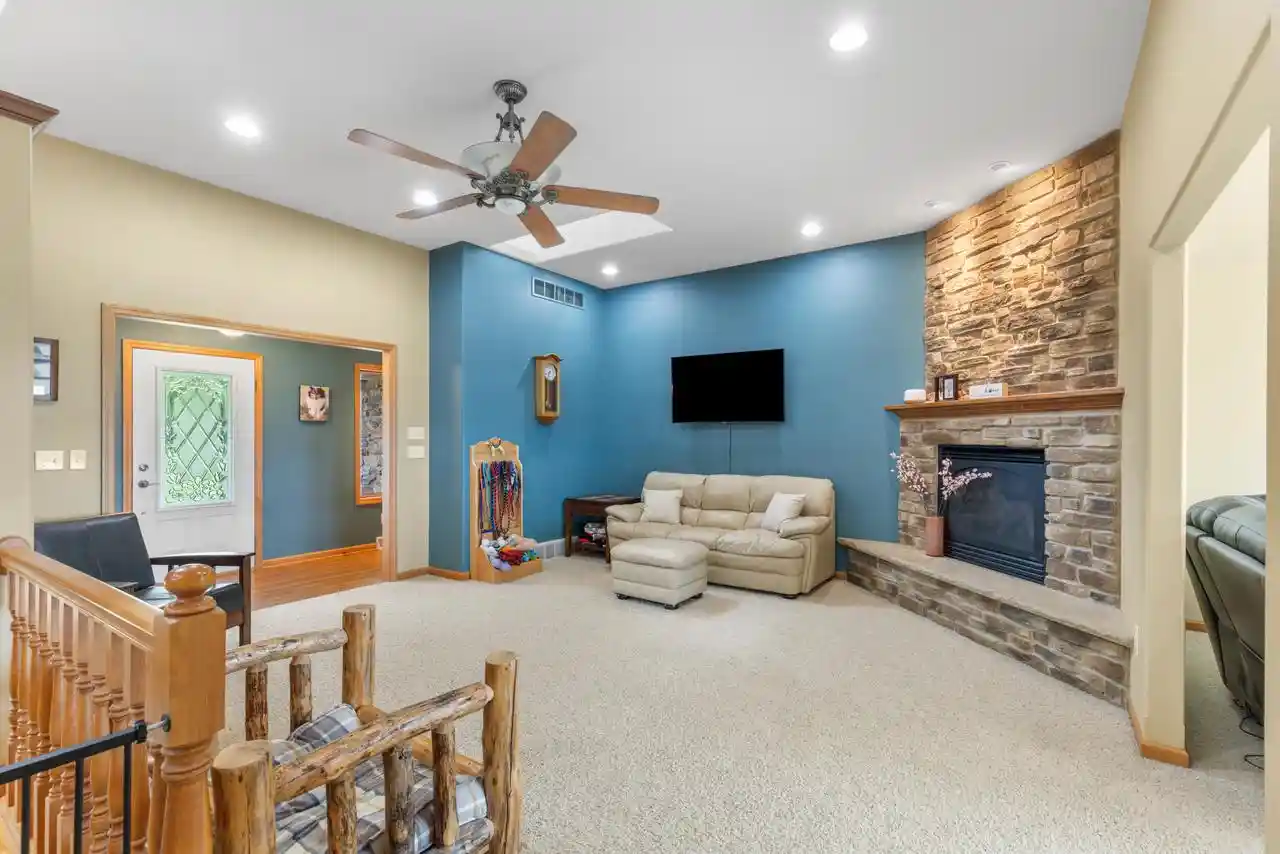 5th image of W1967 Mystic Court Court, Ixonia, WI 53036 | MLS# 1975883